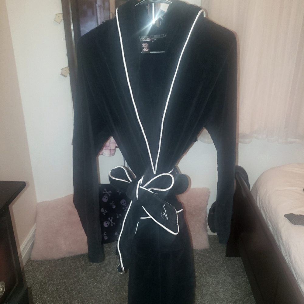 Black hooded VS robe